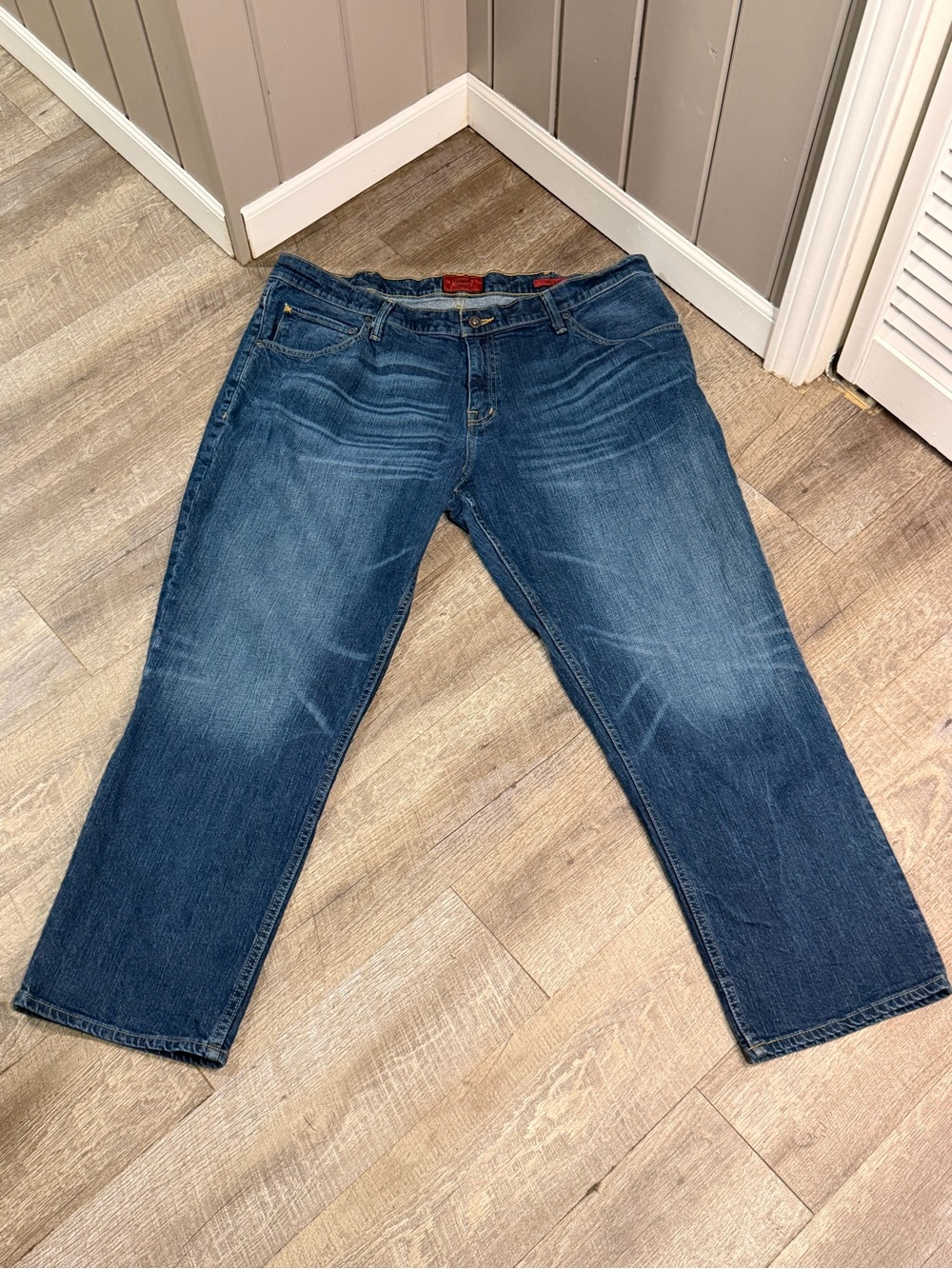 The Foundry Supply Co. Men's Relaxed Straight-Leg Jeans - Denim Blue